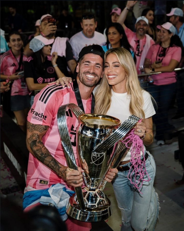 阿媒:德保罗预计世界杯前办婚礼,梅西等人将出席