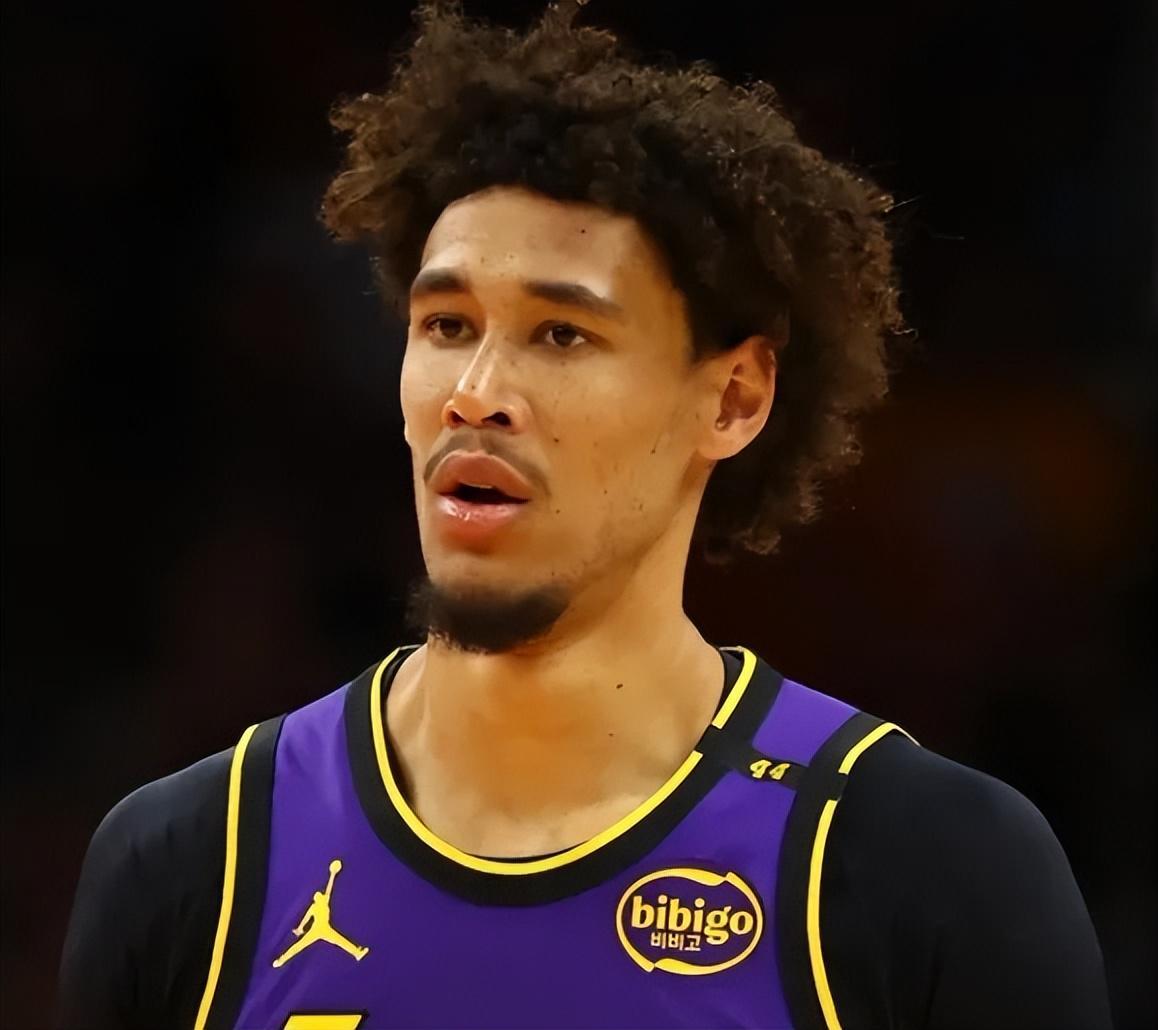 麻将胡了-斯玛特和海斯打成最大赢家！雷迪克发布会公开称赞，统治内外线！